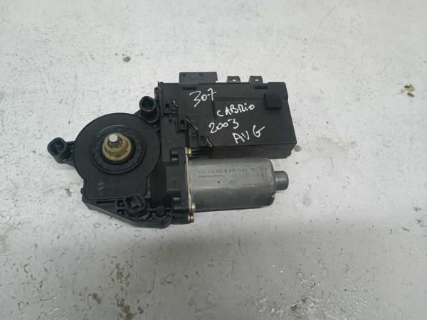 MOTEUR LEVE VITRE AVANT GAUCHE PEUGEOT 307CC - Vue 1